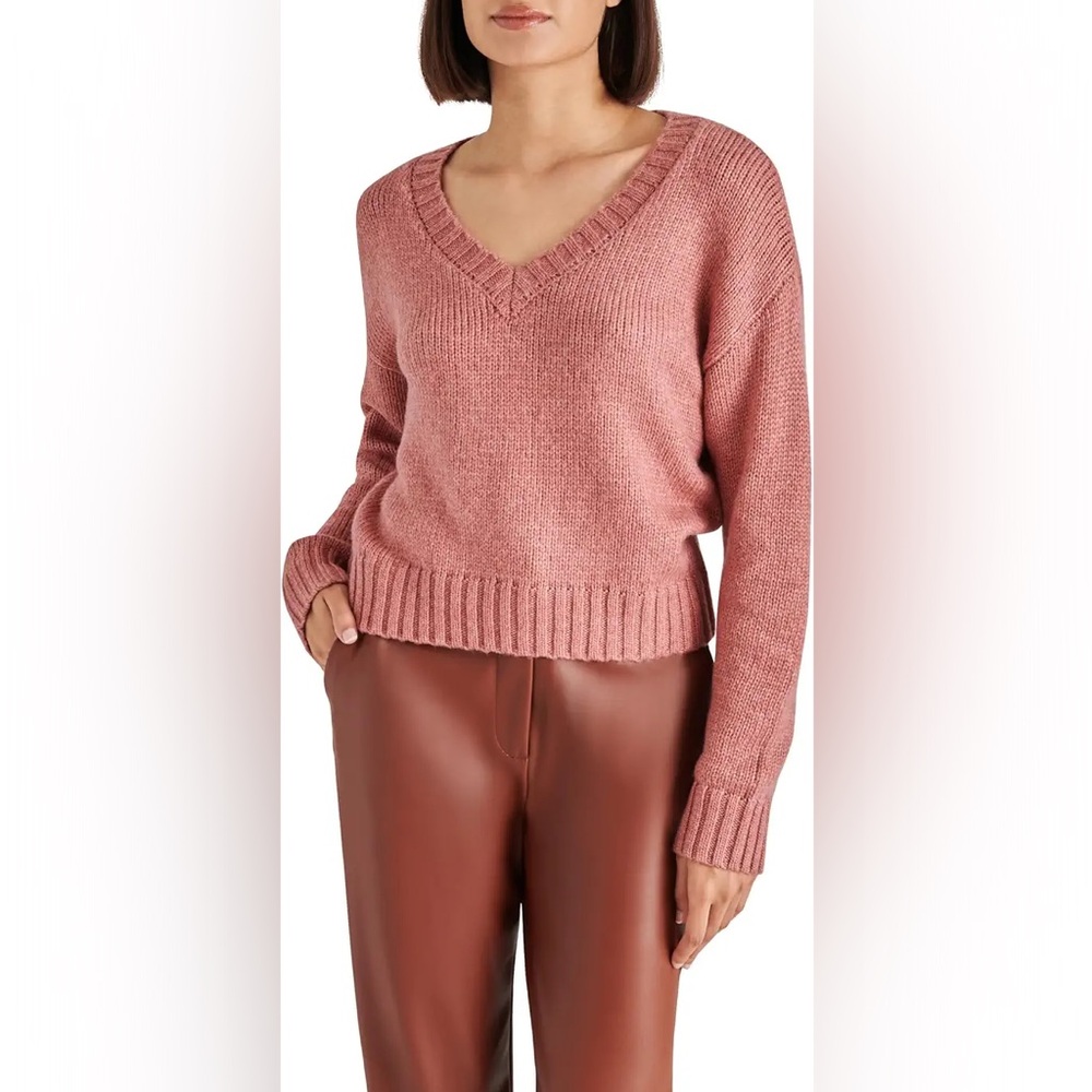 Steve Madden Houston v neck sweater color rose size medium